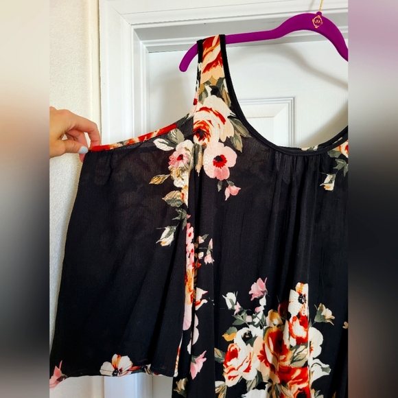 Blouse - Picture 3 of 4